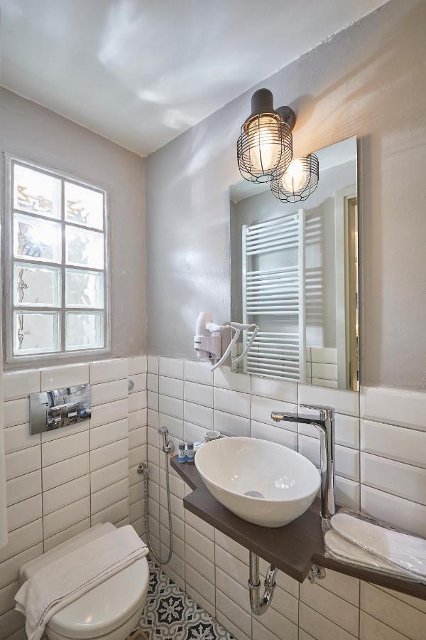 Stay In A Hip Decorated Studio Near Acropolis! Atenas Exterior foto