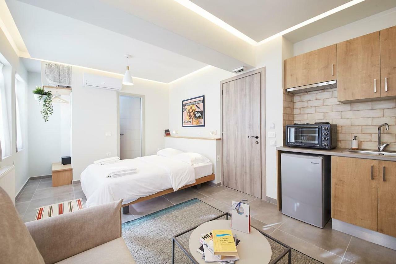 Stay In A Hip Decorated Studio Near Acropolis! Atenas Exterior foto